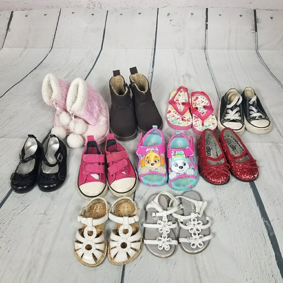 Other - Bundle of toddler girls size 5 shoes